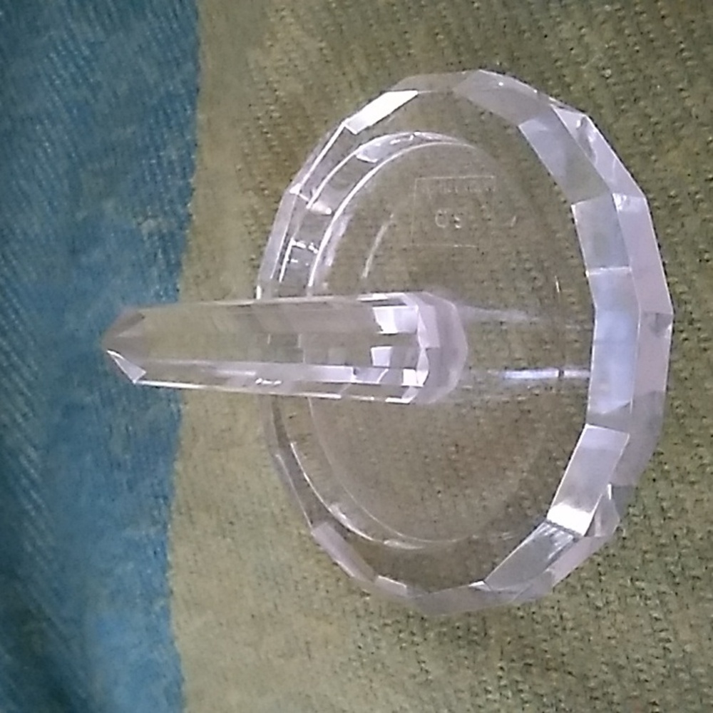 Simon Designs Faceted Crystal Ring Holder